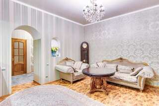 Апартаменты Kvartiry v Centre Goroda Одесса Апартаменты Делюкс-13